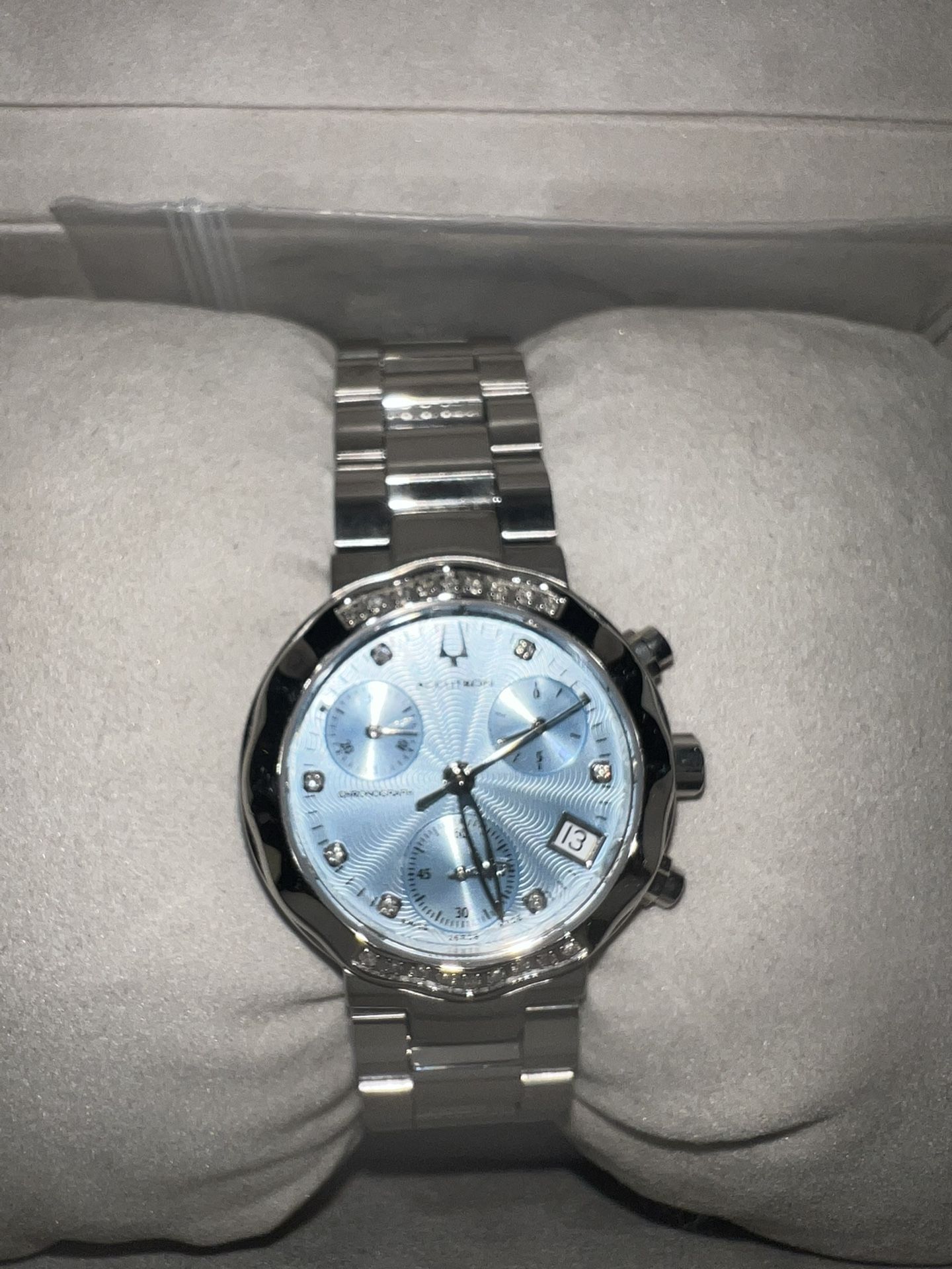 Bulova ACCUTRON women’s watch with 25 Diamonds (26R08)