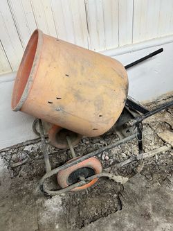 Concrete mixer
