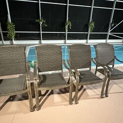 8 Metal Patio chairs 
