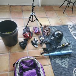 Girls Softball Equipment 