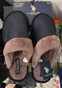 Men's Slippers Size 9-10
