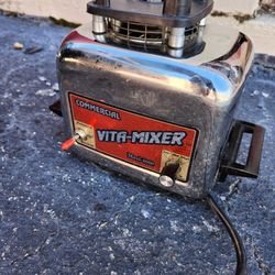 Vintage Vitamix Commercial Vita-Mixer Maxi-4000 Stainless (BASE Only) Works