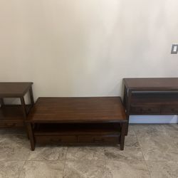 Coffee table & 2 end tables (set of 3)