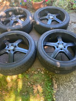 Wheels and tires 22”