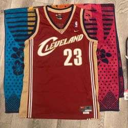 Lebron James Jersey M 2+ Length