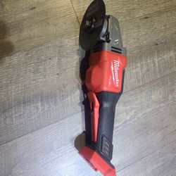 Milwaukee 4-1/2 in./6 in. Braking Grinder 