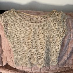 Cute See-thru Patterned Top