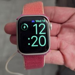 Apple Watch Series 7 (44mm) – Bundle w/ Bands + Chargers