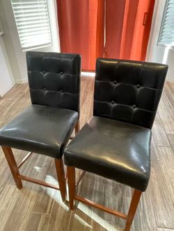 2 Soft Kitchen High Chairs