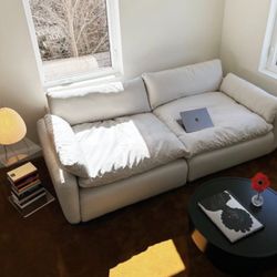 FLOYD Sink Down Sectional 