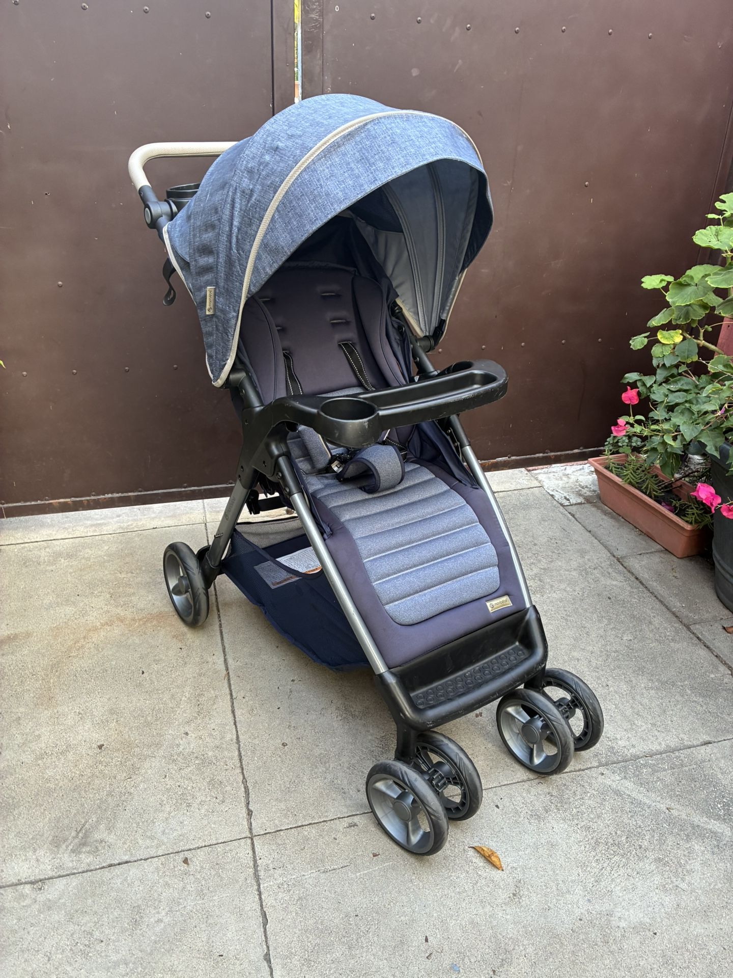 Monbebe Stroller, Lightly used. 