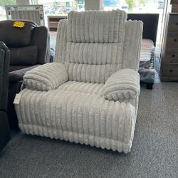 Coudorouy Recliner 