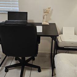 Desk with chair brand new