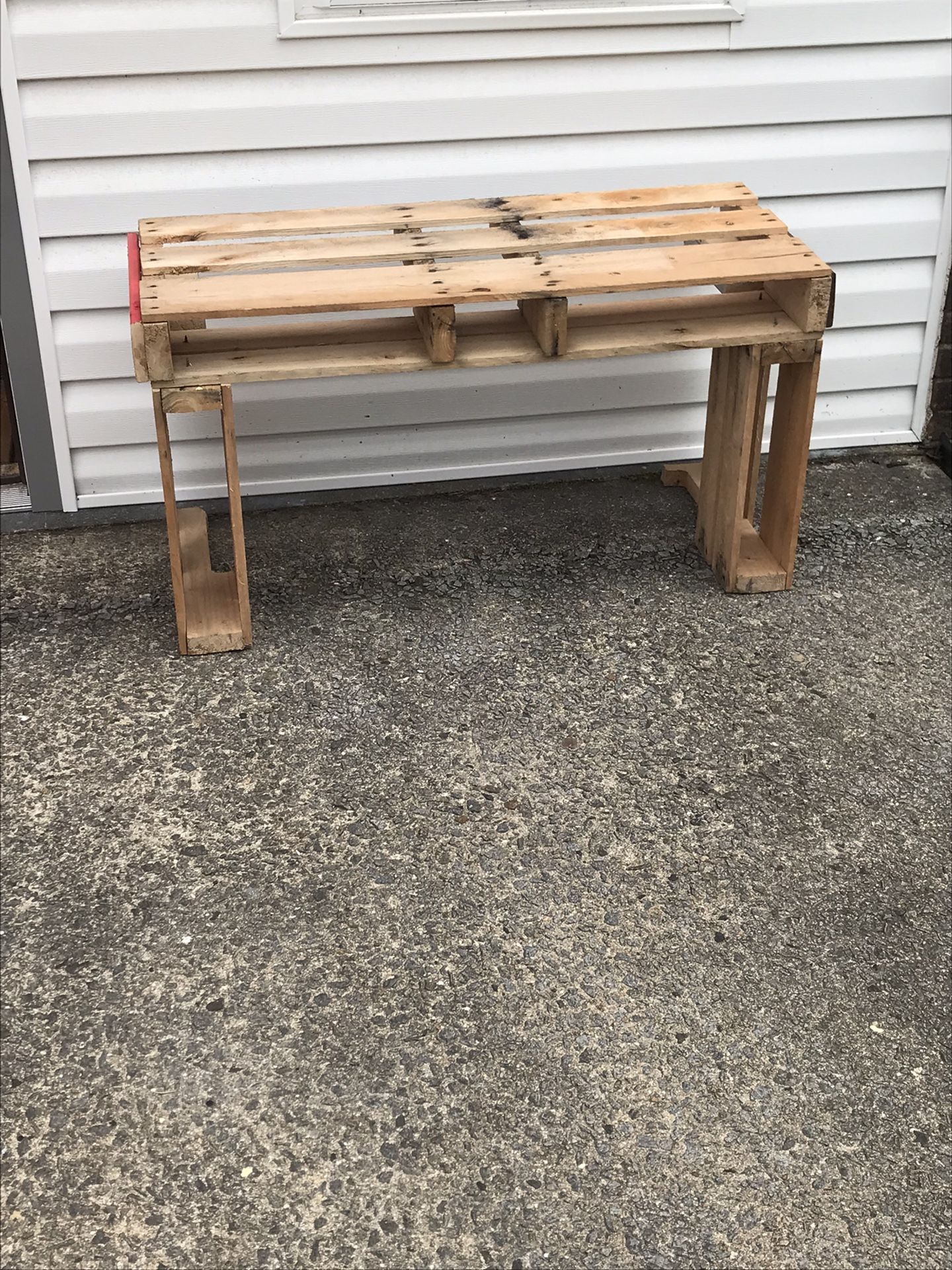 Pallet Bench …. Finished Or Unfinished 