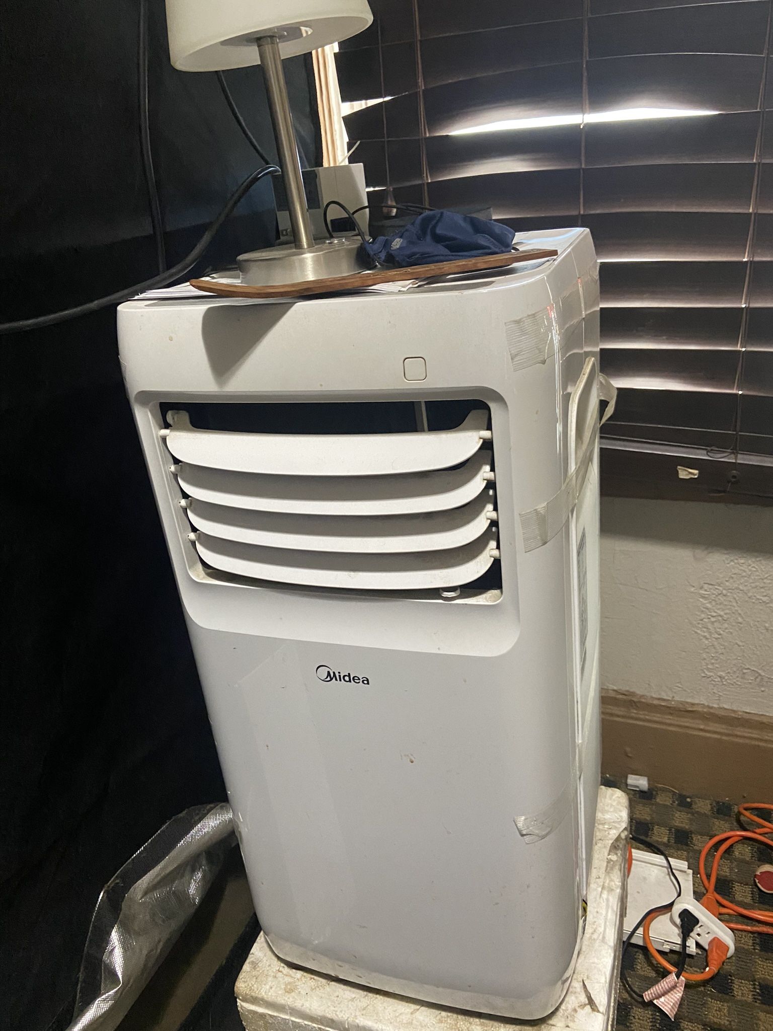 Window AC