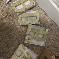 $25 Box of 8 Inch Large Glitter Letters 