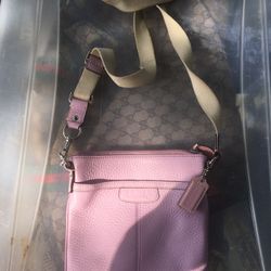 Nice coach cross body bag only $35like new