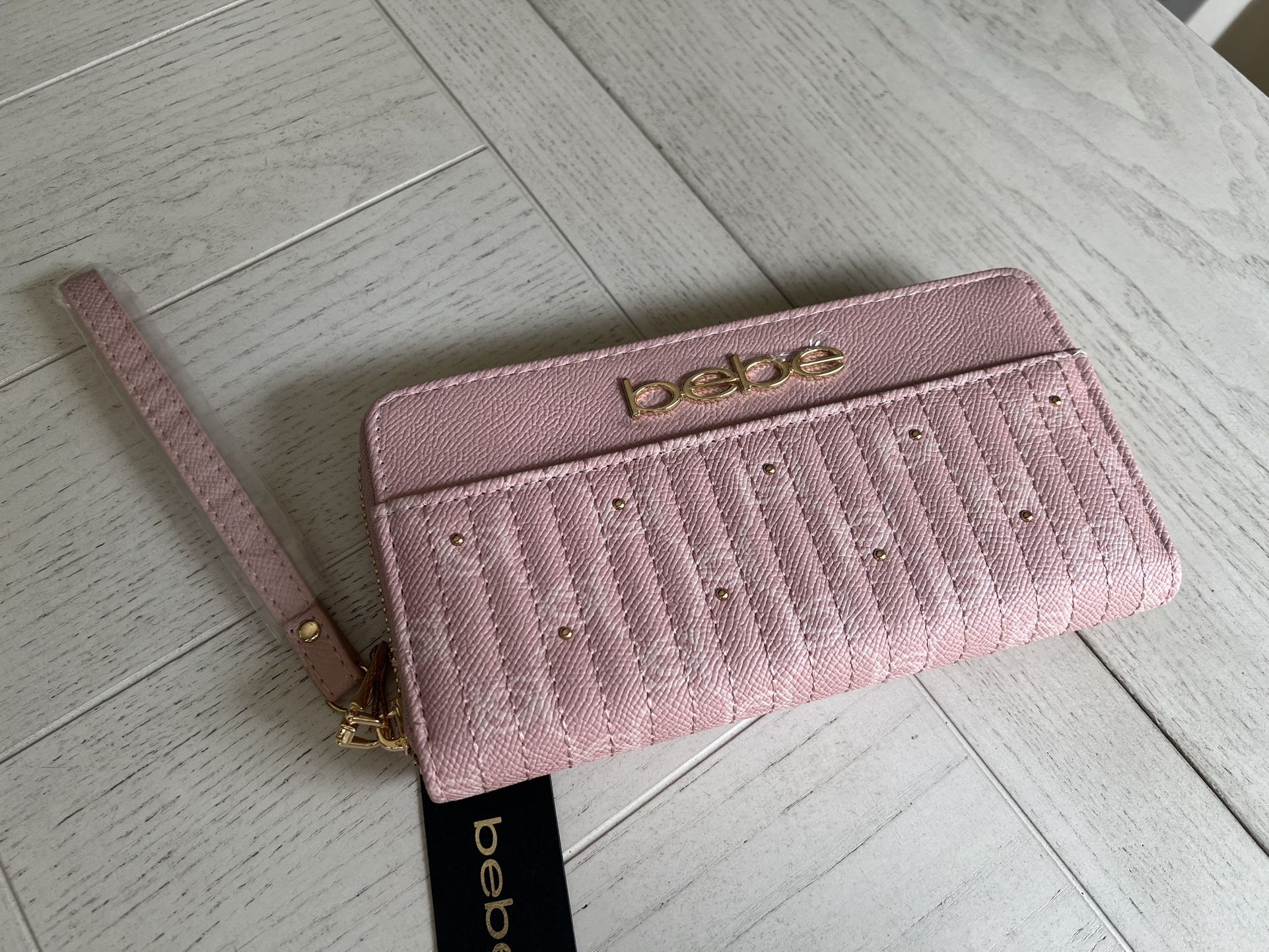 bebe los angeles Cinzia zip around wallet powder pink-new with tags