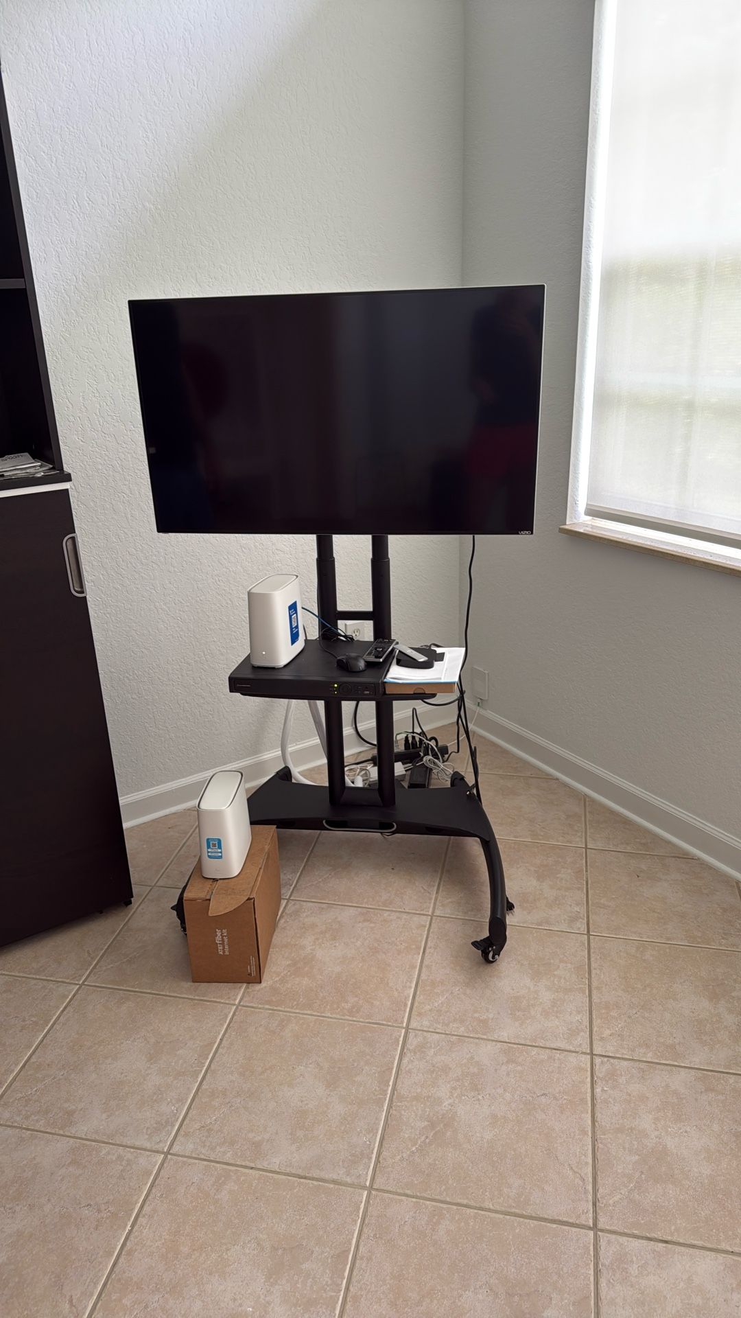 Computer Monitor W stand