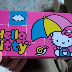 Hello kitty 2013 Tin Pencil Case 