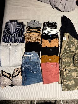 Women's Clothing Bundle – Size Small/Medium