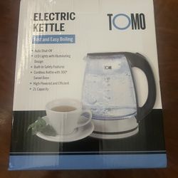 TOMO Electric Kettle (2 L, LED)