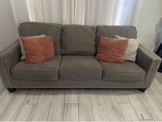 Sofá and Love seat