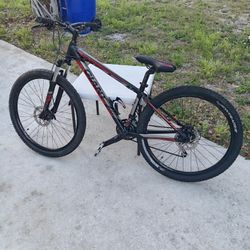 Giant Talon 27.5 Alluminum Bike $170 Firm