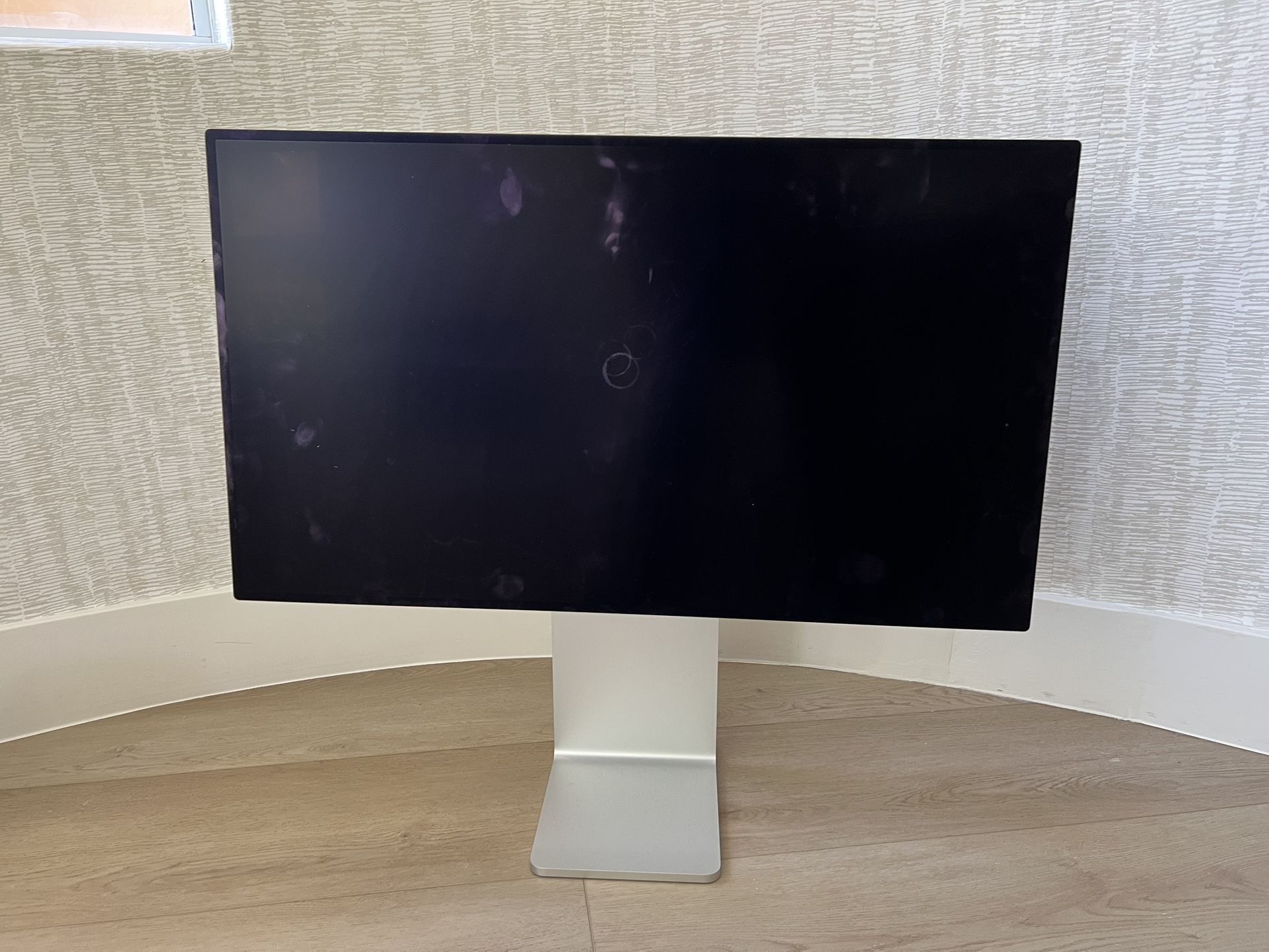 Apple 32 Pro Display XDR 16:9 Retina 6K HDR IPS Display (Nano