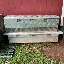 (1) - Fit Inside TRUCK BED TOOL BOX $ 50.00