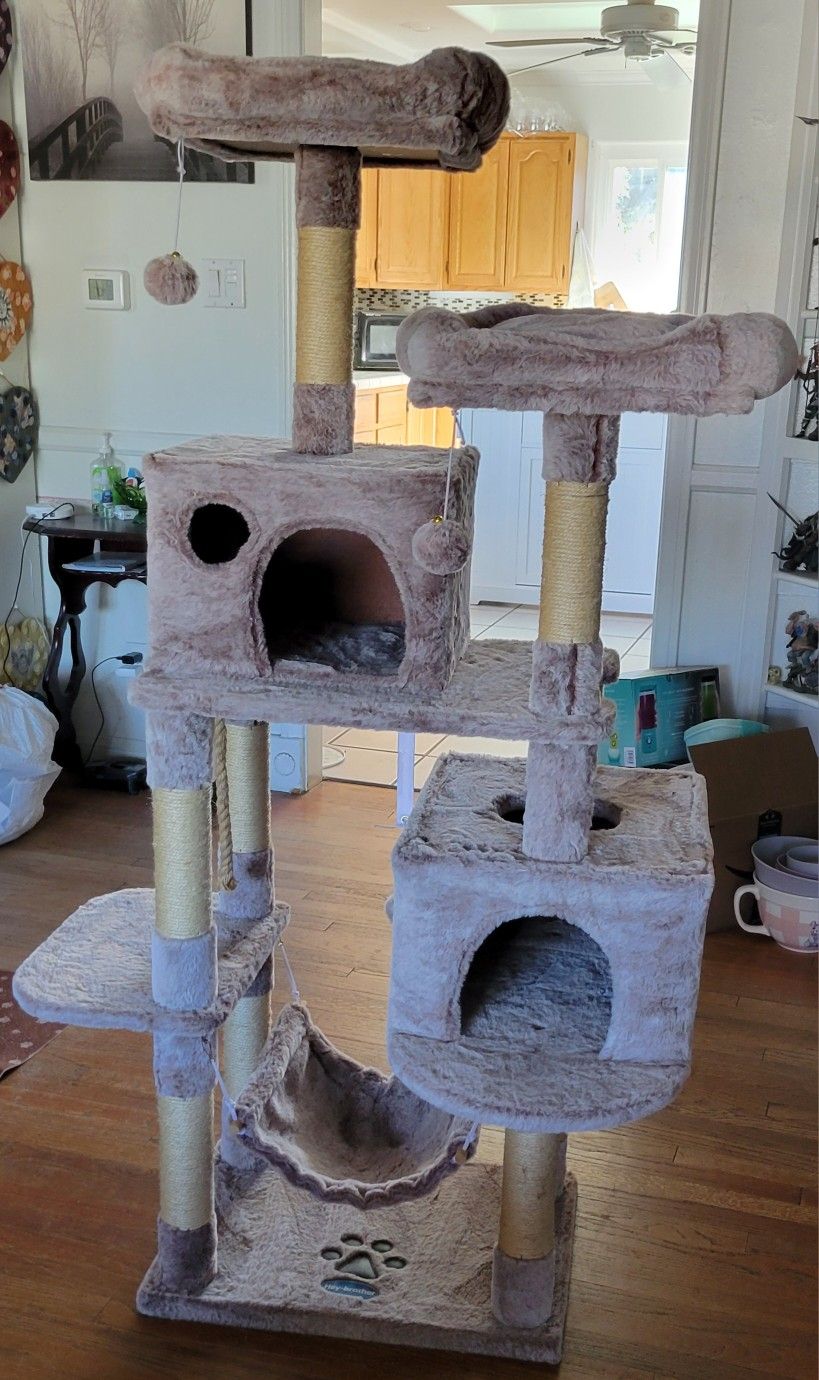 Cat Tree 