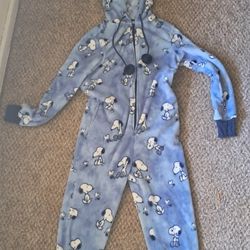 Sleepwear/loungewear