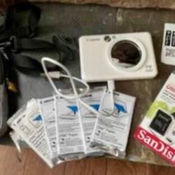 Canon IVY Cliq+ Camera/Printer