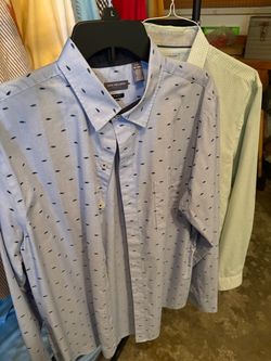 Van Heusen Slim Fit Button-Down Shirt Size L