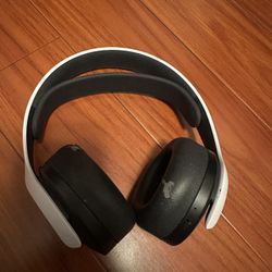 PlayStation 5 Pulse Headphones
