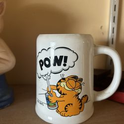 Garfield Cup Antique 