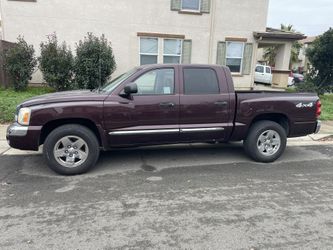 2005 Dodge Dakota