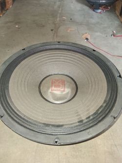 DJ profecional speakers 15" pair  $100