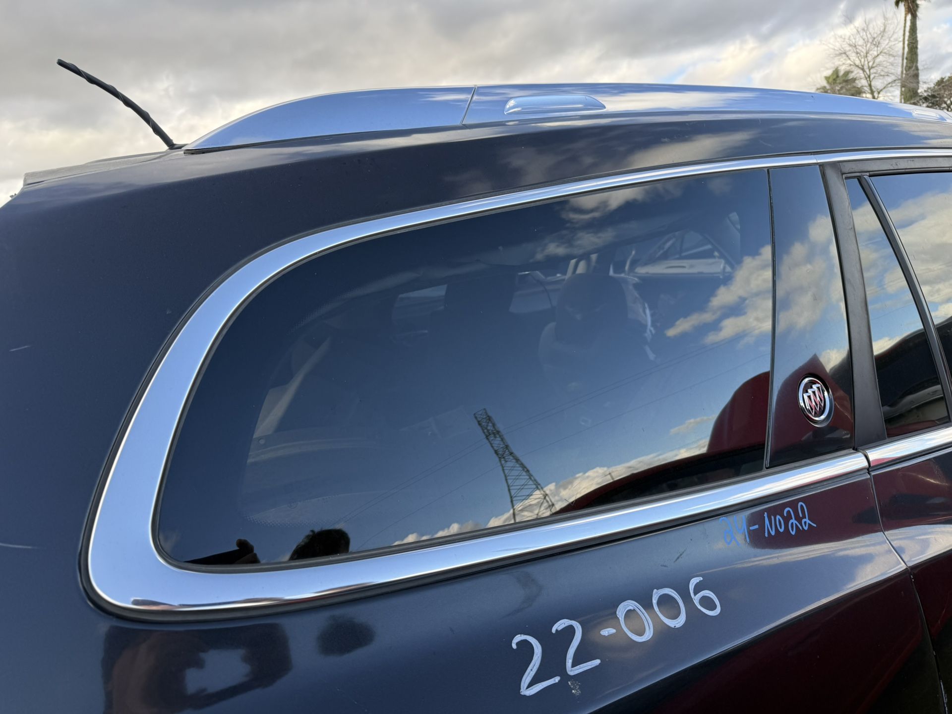 Passenger Quarter Glass Window 2013 Buick Enclave