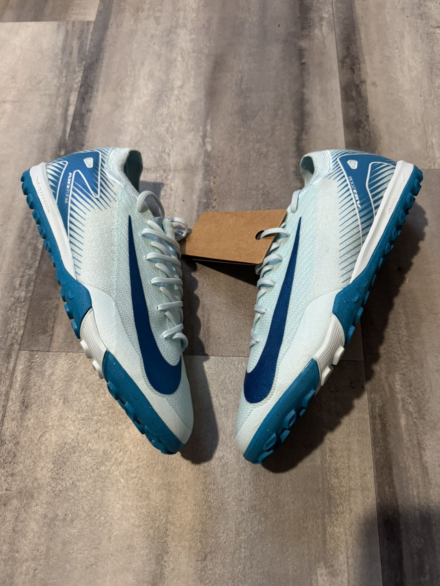 Brand New Nike mercurial vapor 16 pro Blue Orbit indoor soccer shoes size 9