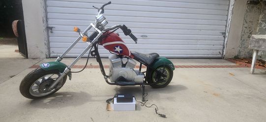 Captain America 7UP Clastic electric chopper