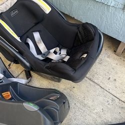 Baby carseat chico