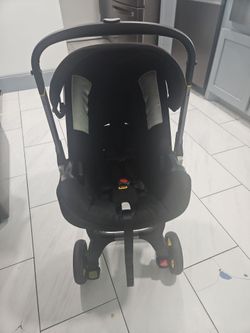 Donna stroller