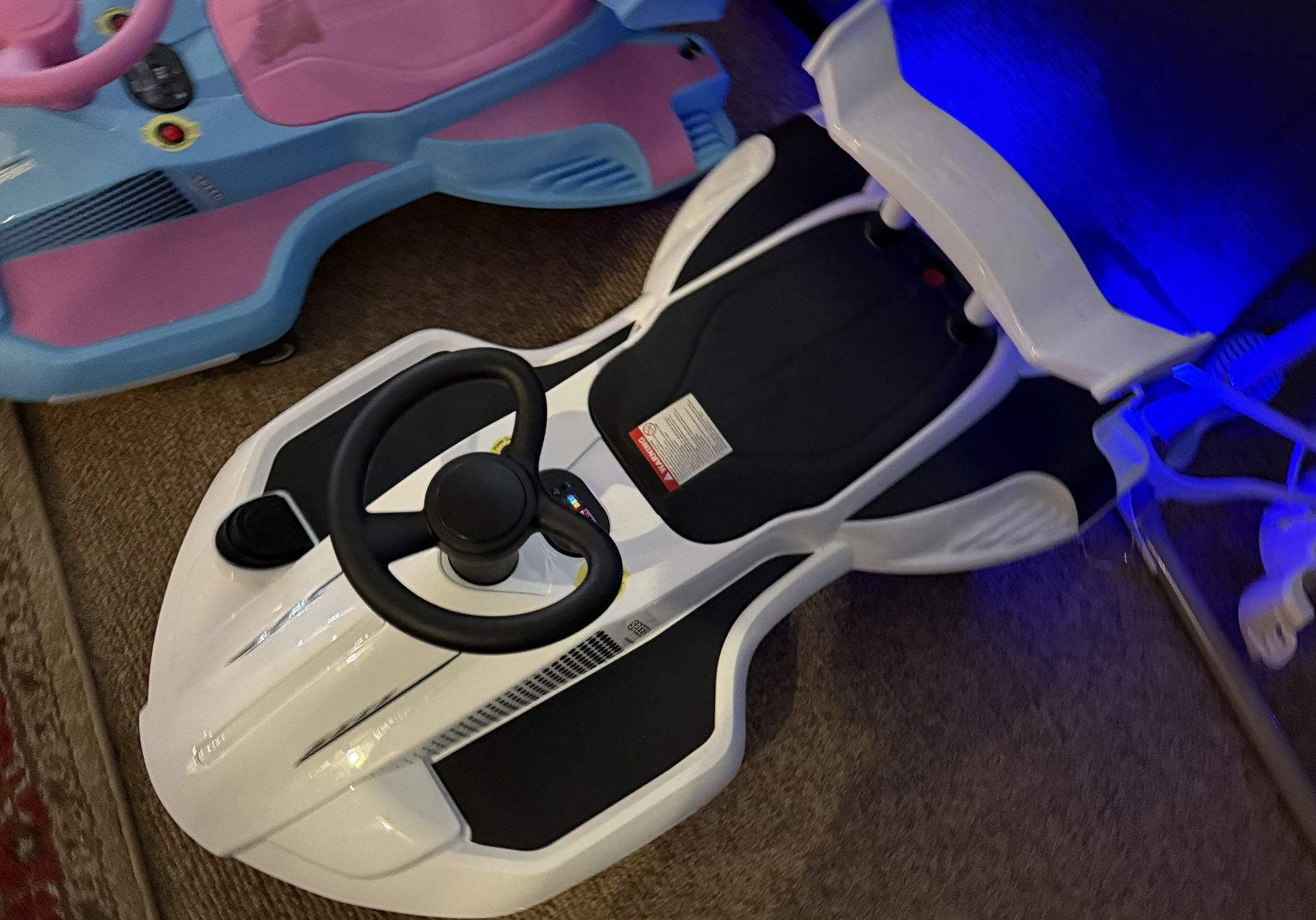 12v Kids Electric Wiggle Car With Bluetooth Sound