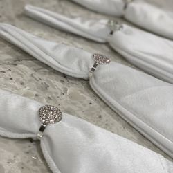 Velvet White Napkins WITH Napkin Rings