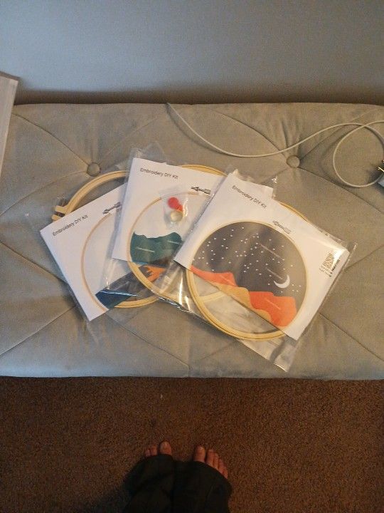 Amazon Embroidery Kit