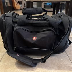 Swiss Gear Apex Duffle Bag