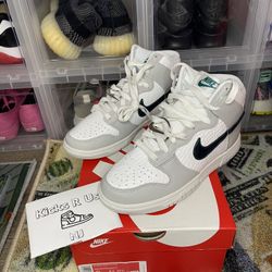 Nike Dunk High Size 5y
