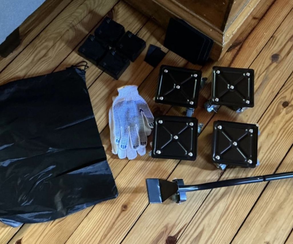 NEW Furniture Dolly & Furniture Slider, Furniture Movers W/ 5 Wheels !