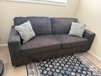 Ashley Couch / Queen Bed